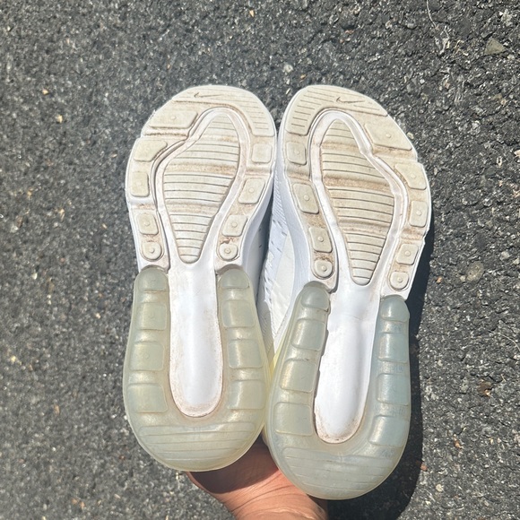 Nike White Air Max 270 Sneakers size 4Y big kids - Back to school - Picture 5 of 9